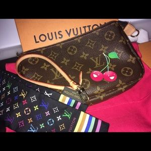 💯Authentic LV cerise edition pochette
